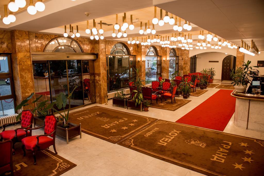 Hotel Grand Valjevo Exterior photo